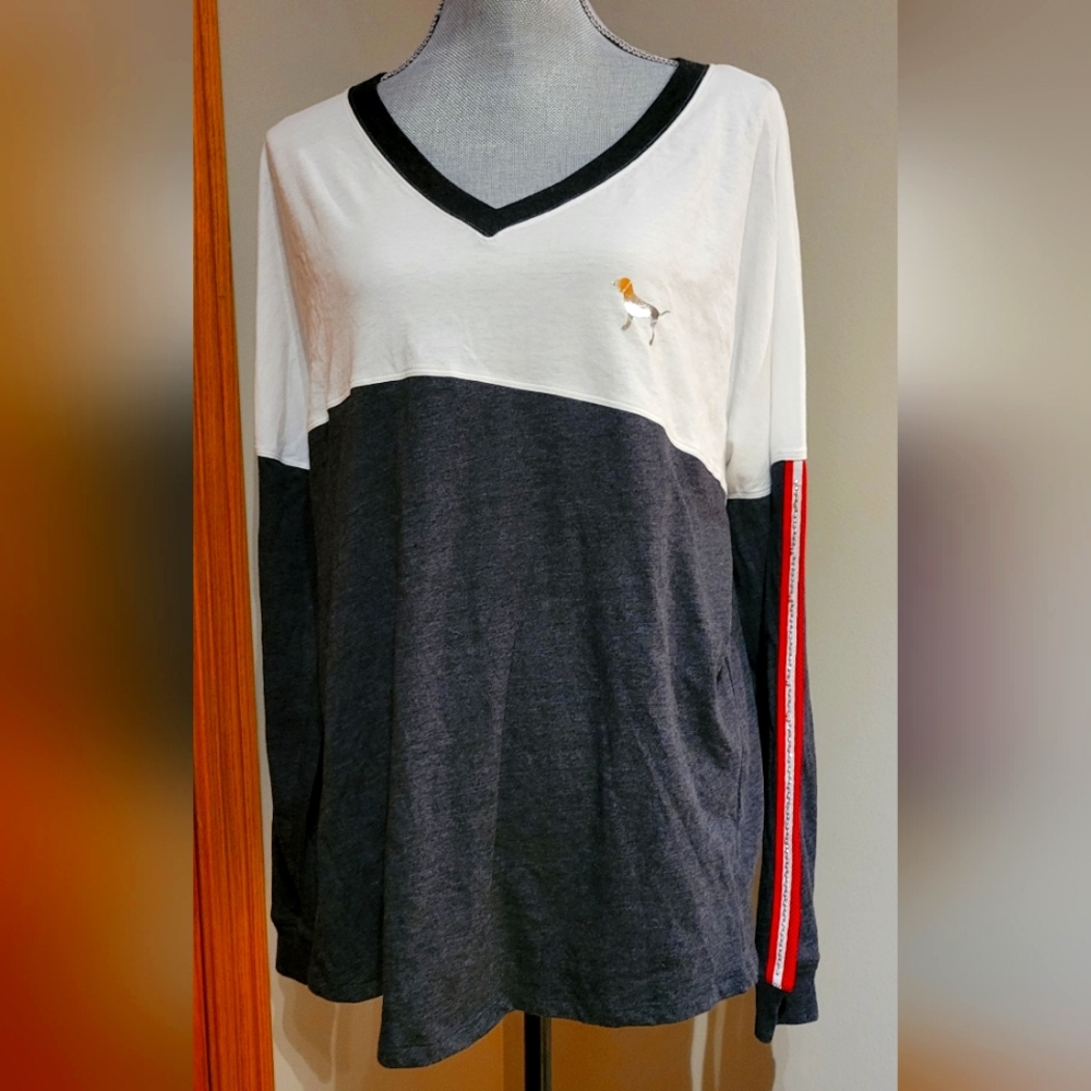 Victoria Secret PINK V-neck long sleeve shirt
